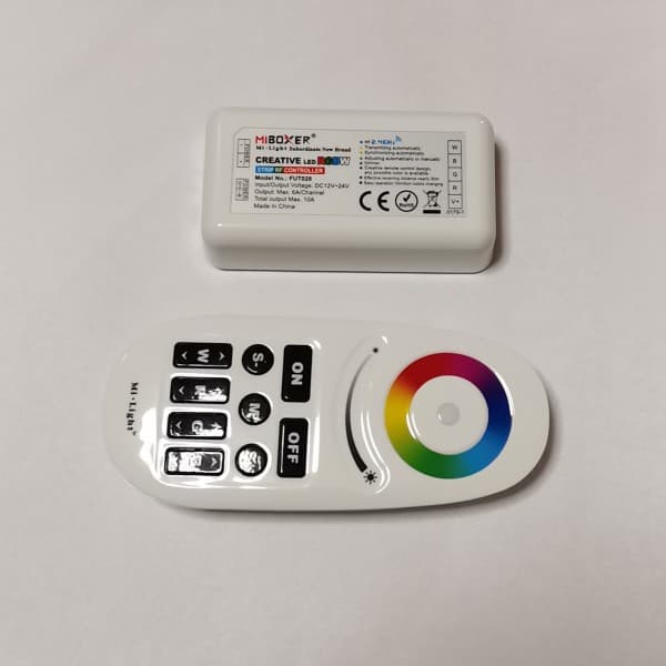 Controler RGB cu Touch si Wifi