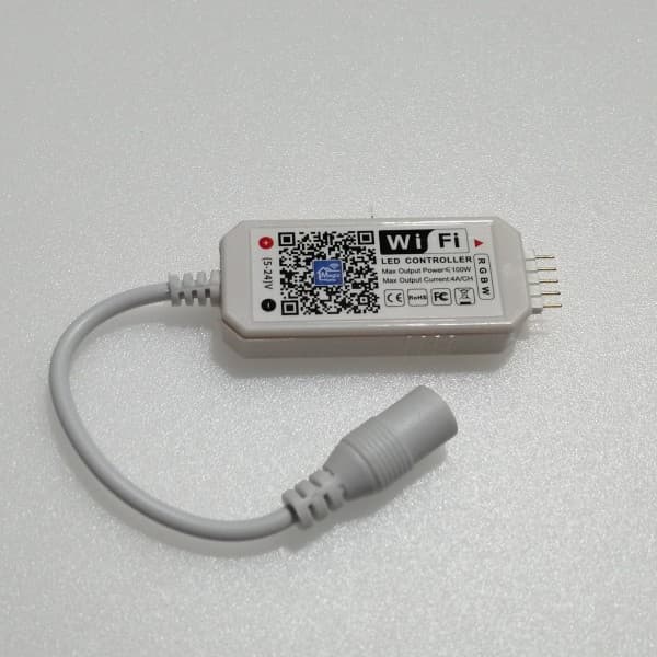 Controler Smart RGBW cu Wifi si telecomanda IR