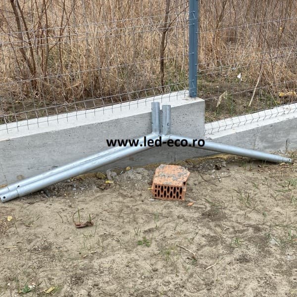 Brat dublu pentru lampi stradale