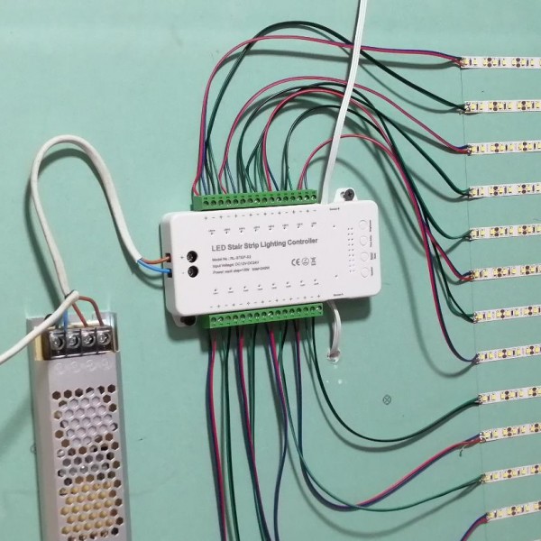 Kit inteligent iluminat 16 trepte